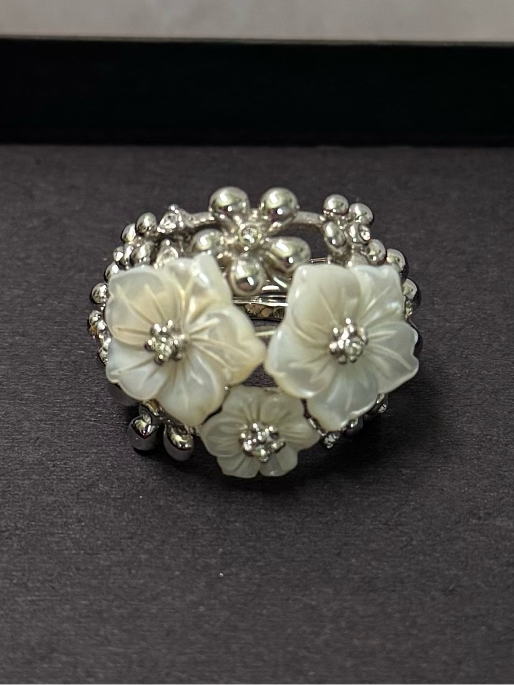 Floral Synthetic Mother-of-Pearl Cluster Ring - Size 8